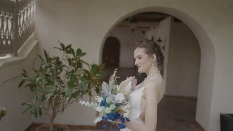 bride portrait with bouquet