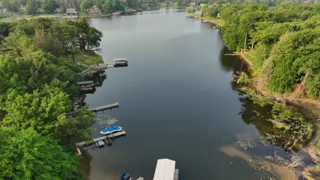 Panning-to-Mona-Lake-from-Forest-Park