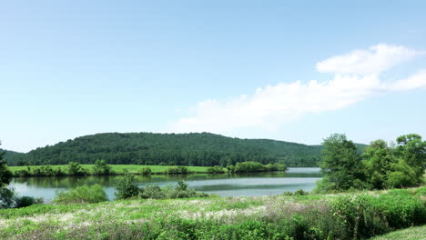 The-lakes-and-hills-of-the-beautiful-countryside-of-Lancaster-county,-Pennsylvania