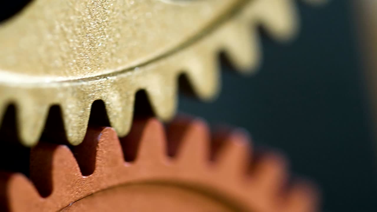 reasoning, ideas, thought- Mechanical mechanism running