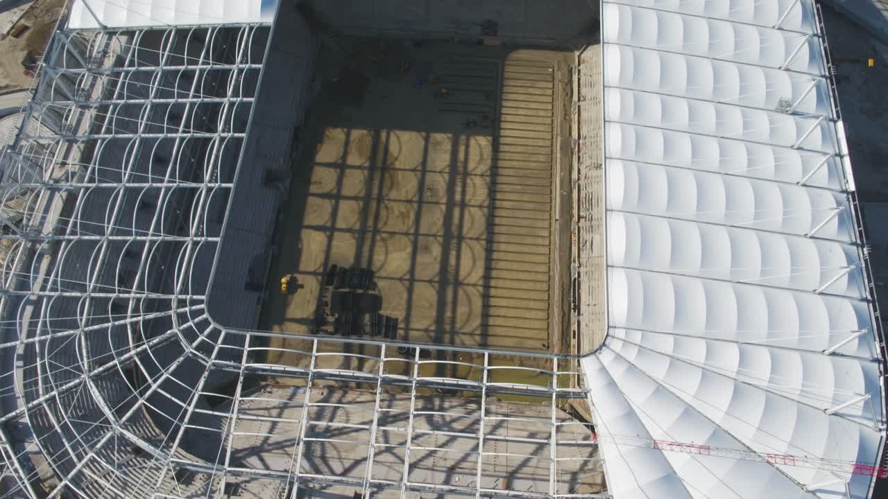 건설 중 인 경기장 의 공중 사진