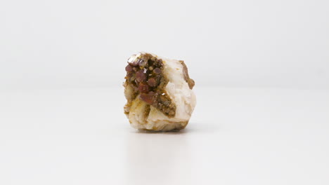 Close-view-of-Vanadinite-on-Barite-mineral