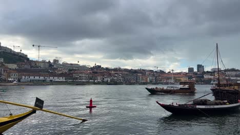 douro river in porto during the summer