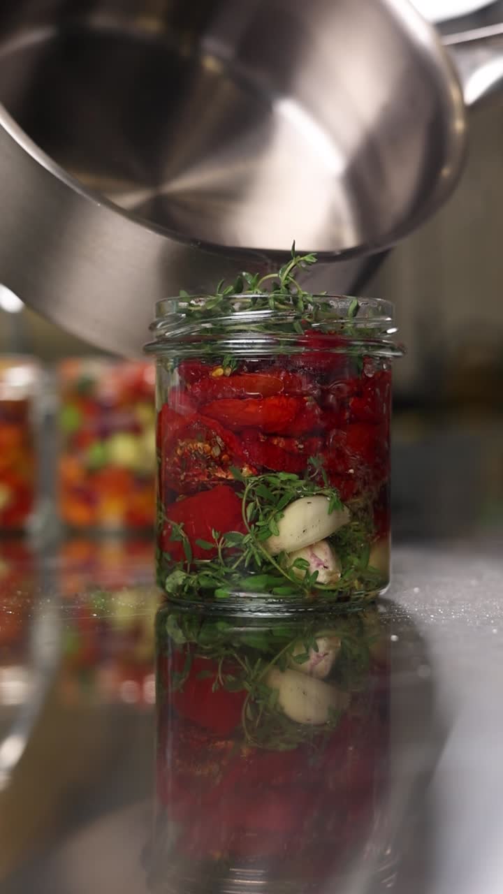 에 말린 토마토 보존