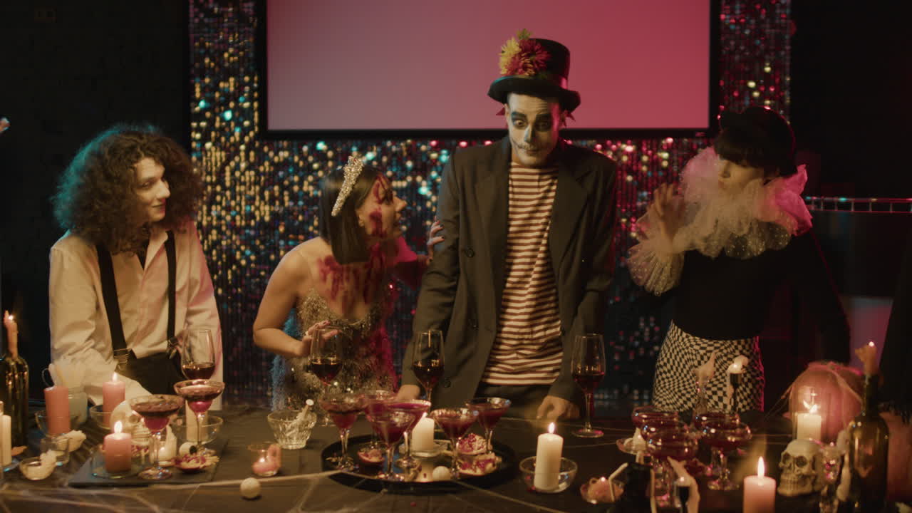 할로윈 테이블 설정