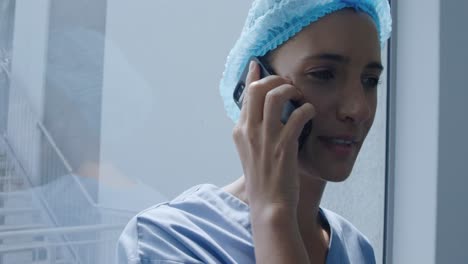 profesional médico que trabaja en un hospital