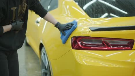 professional car detailing – washing, ceramic coating, and interior cleaning