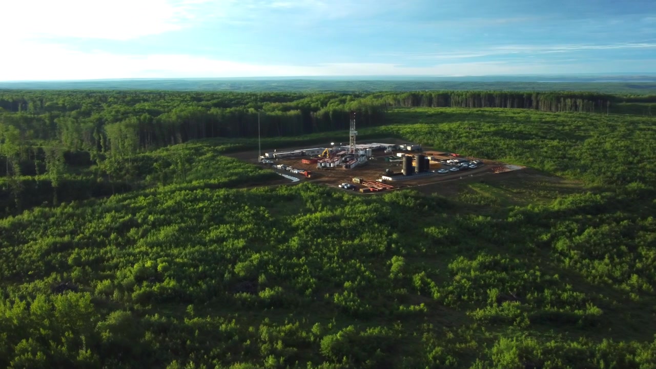 Drone Flyover of Active Drilling Rig