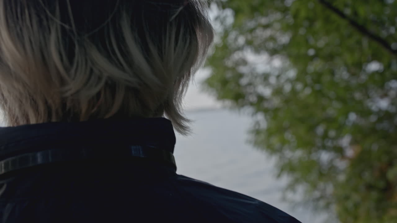 공원 안의 남자