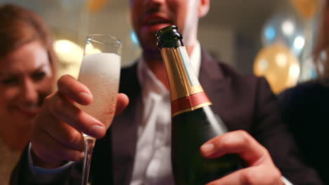 fiesta de celebración con champán