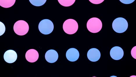 bolas de led que se mueven en el techo