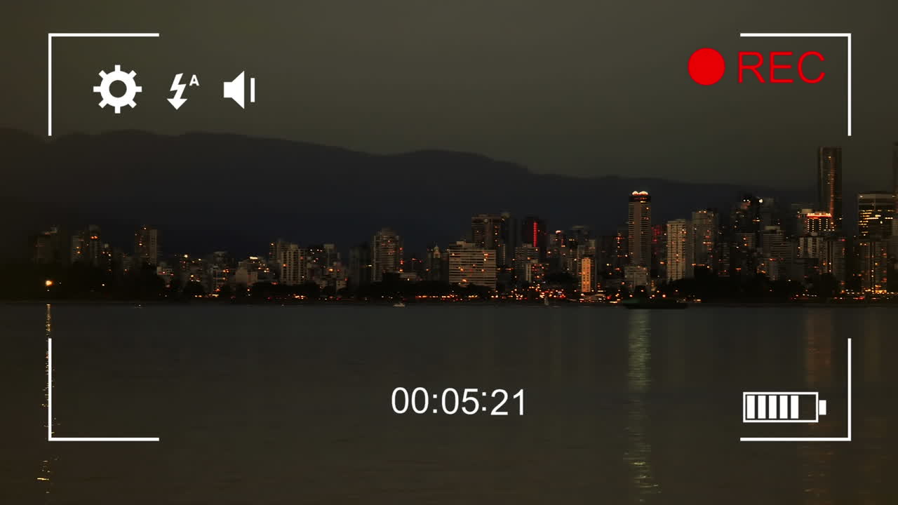 디지털 카메라 에서 저녁 에 도시 풍경 을 촬영 하는 것