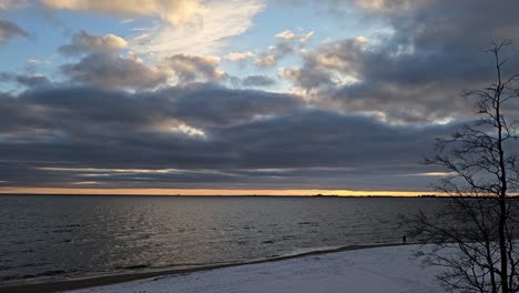 Früher-Wintermorgen-An-Der-Küste-Der-Danziger-Bucht