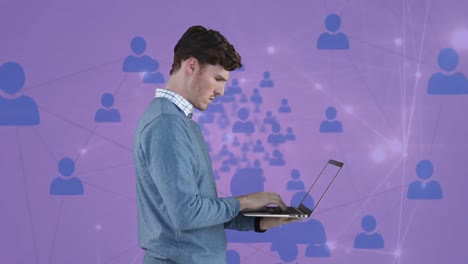 animación de la red de conexiones a través de un hombre de negocios usando una computadora portátil
