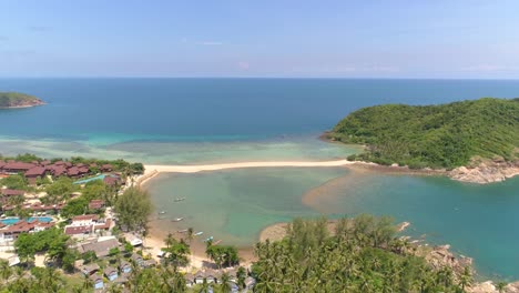 Paradies-Gefunden-–-Atemberaubender-Strand-Auf-Einer-Tropischen-Insel