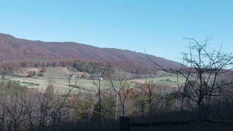 Countryside-landscape-in-the-Appalachian-Mountains