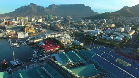 Blick-Hinunter-Auf-Die-Victoria-And-Albert-Waterfront