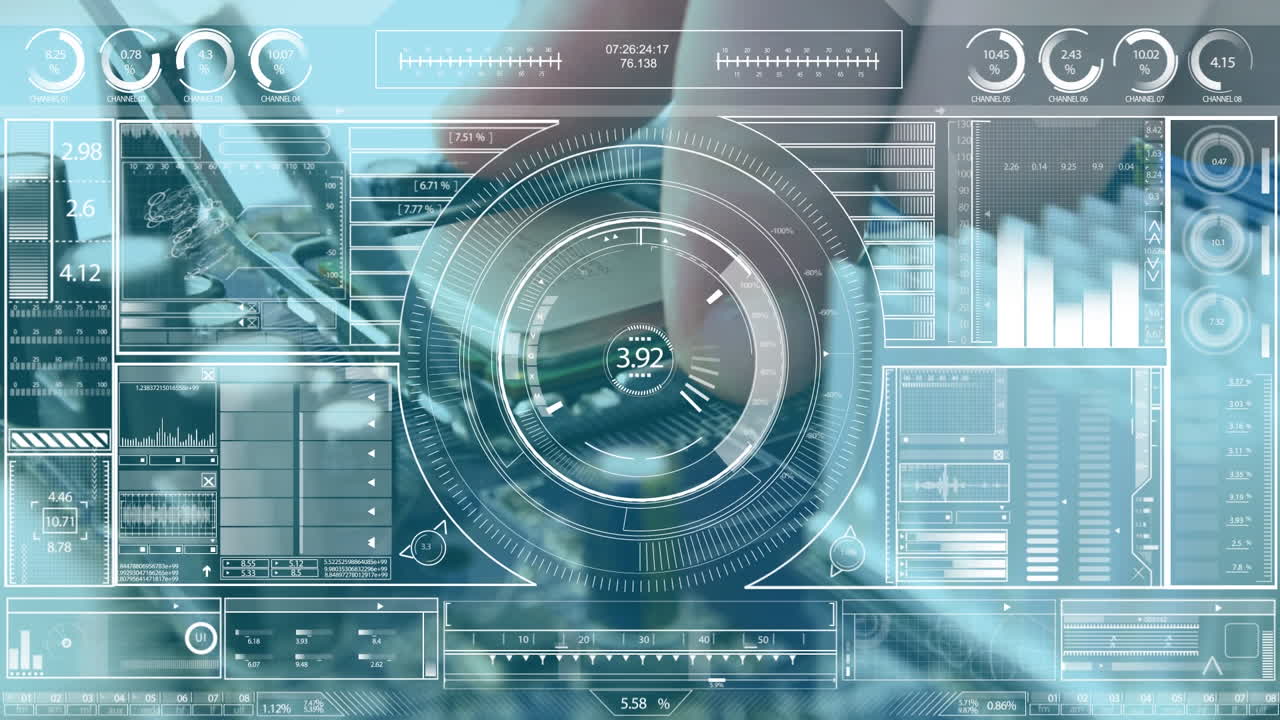 un tecnico sta riparando un chip su una scheda madre