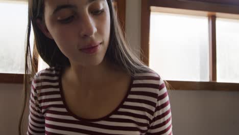 músicos adolescentes ensayando
