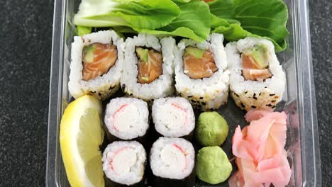 Sushi-rolls-with-salmon-