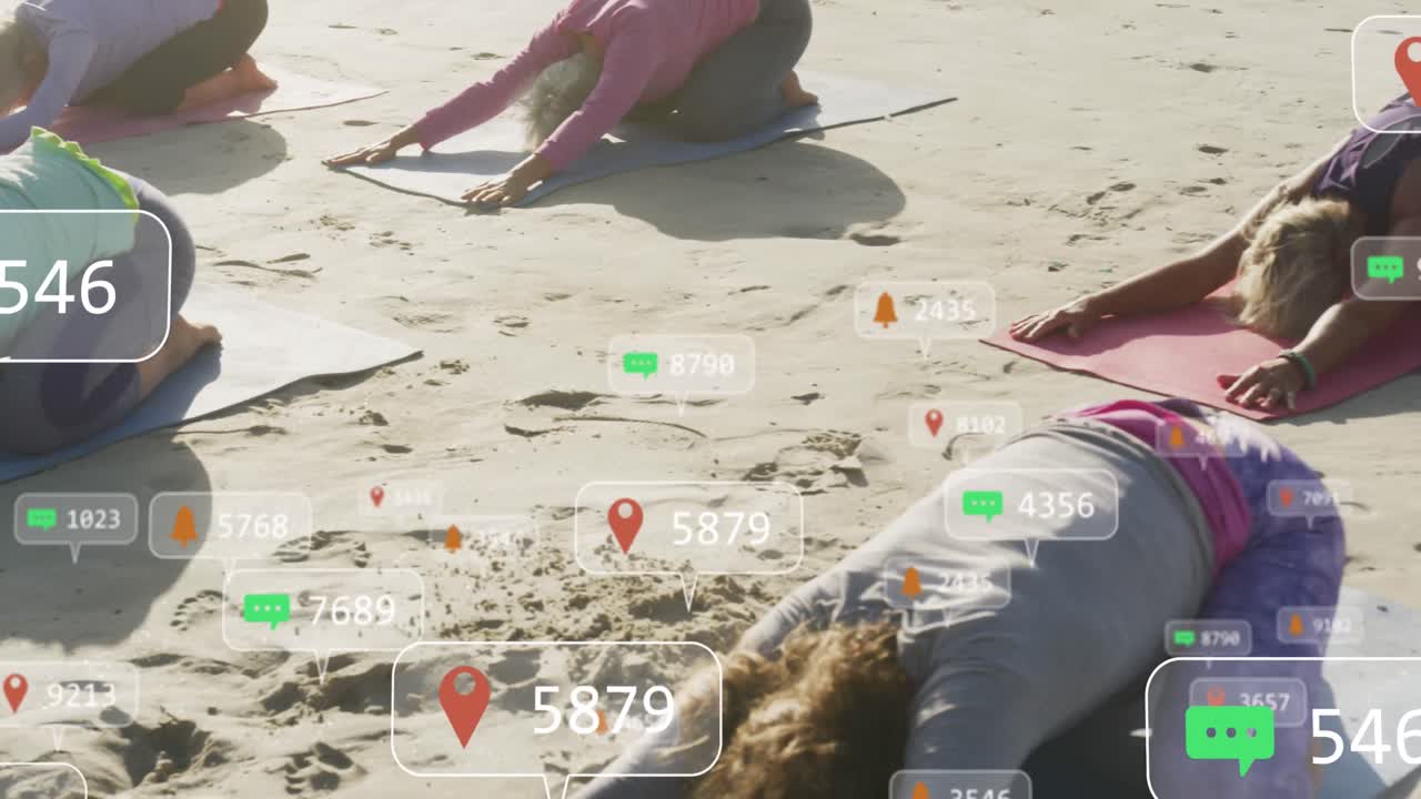 운동하는 노인 여성에 대한 소셜 미디어 아이콘의 애니메이션