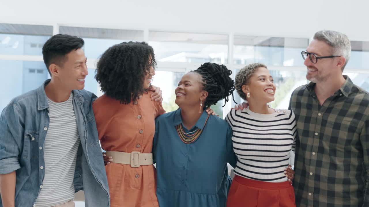 trabajo en equipo, apoyo y diversidad con las empresas