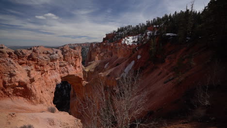 Panorama-of-Bryce-Canyon-National-Park-on-Sunny-Day,-Utah-USA