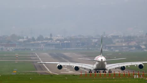 airbus a380-800 superjumbo takeoff