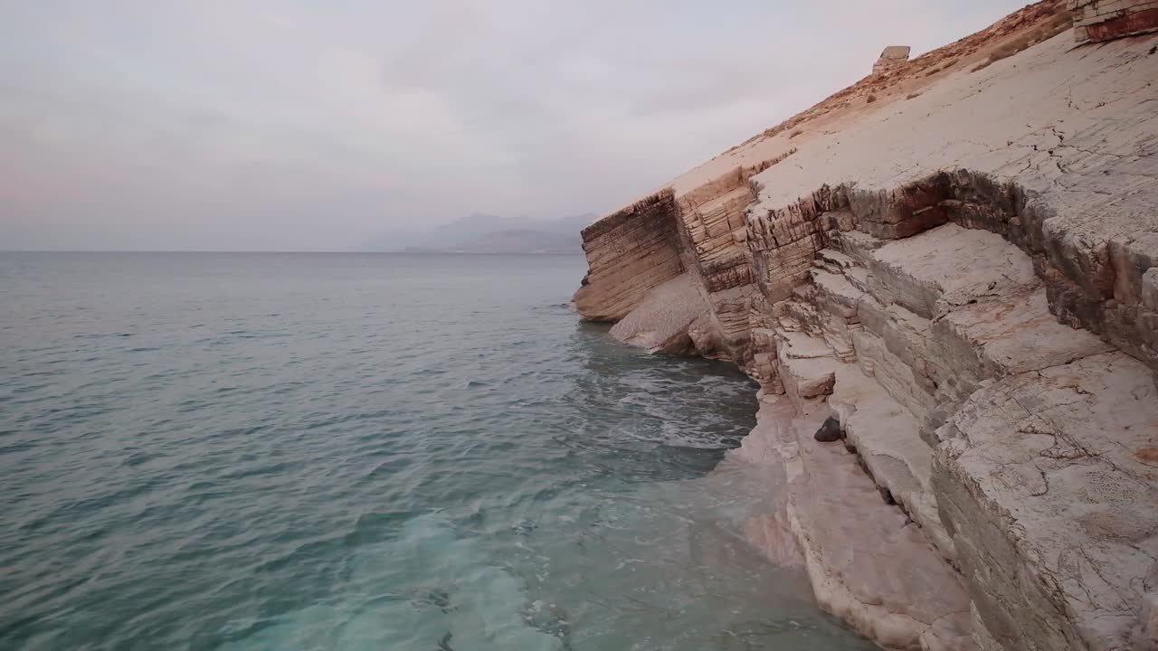 playa de lukova en la riviera albanesa