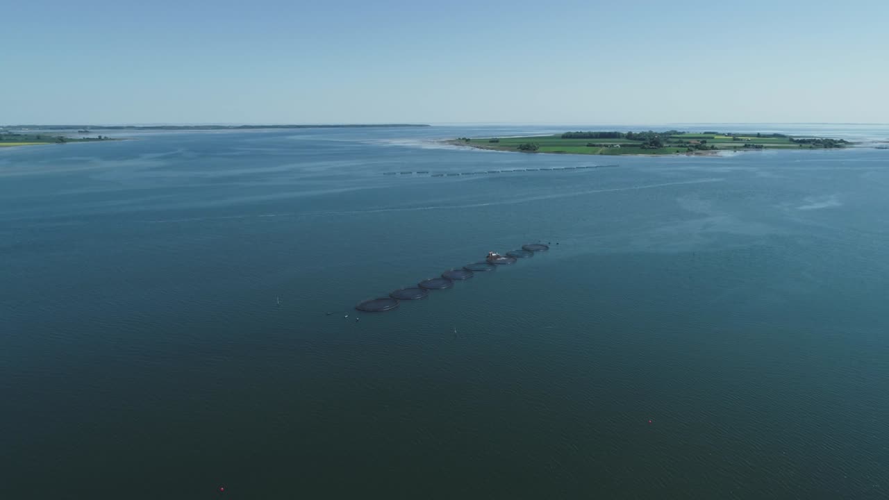 유틀랜드의 어업 위의 드론