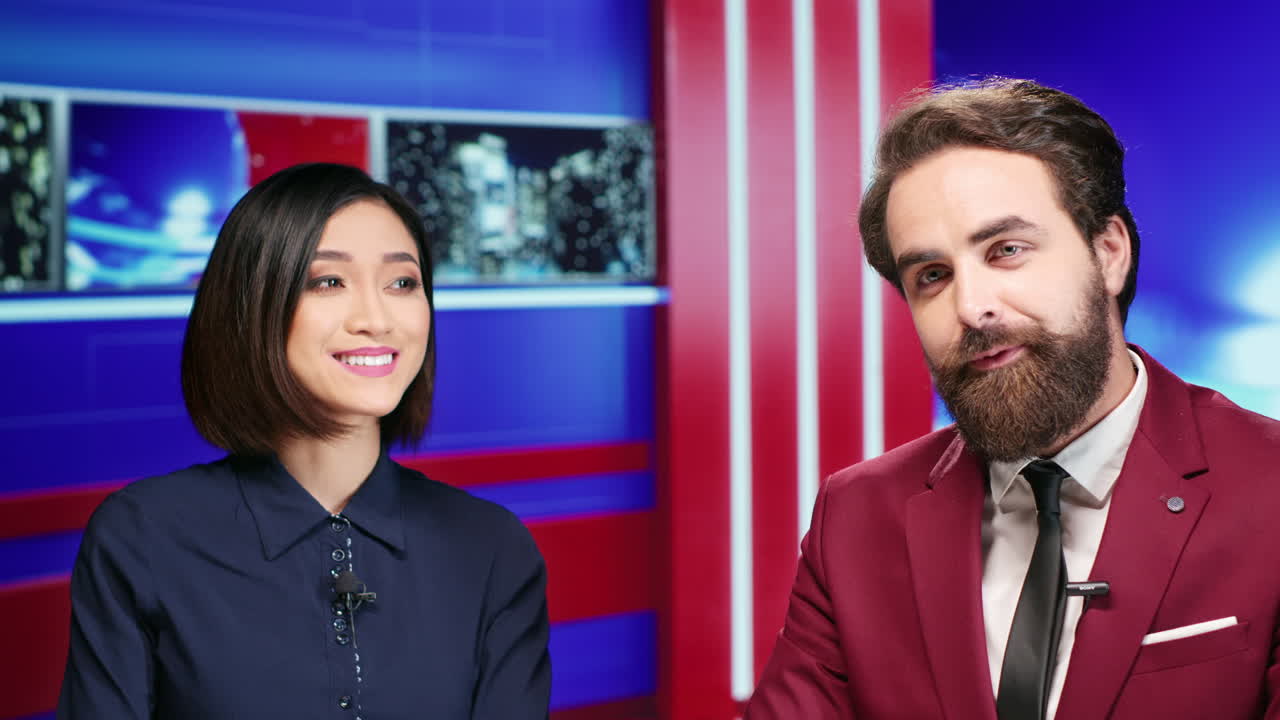 기자들이 아침 쇼를 소개합니다.