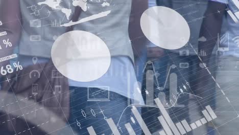 composición digital del procesamiento de datos financieros contra personas que caminan por la calle