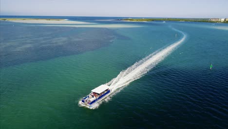 Tour-Boat-off-of-Honeymoon-Island-in-Dunedin,-FL