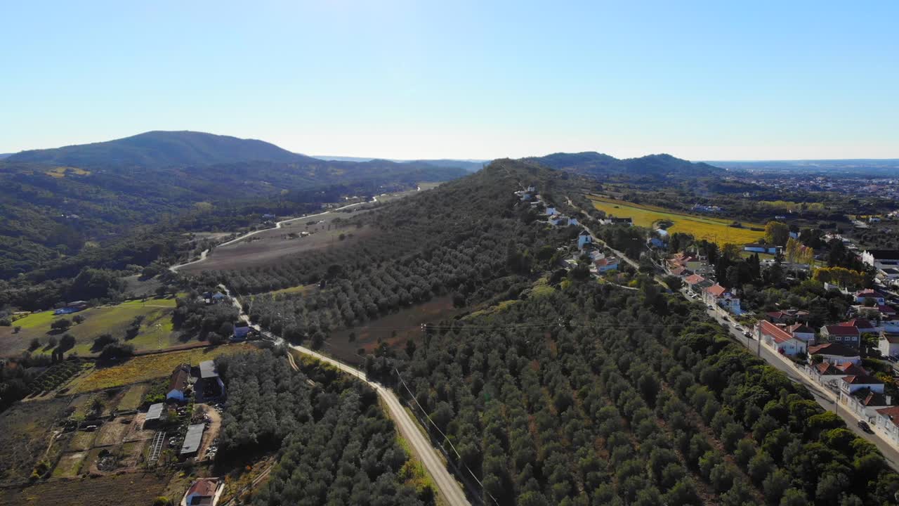 fotografía de drones de las crestas en el área de palmela en portugal