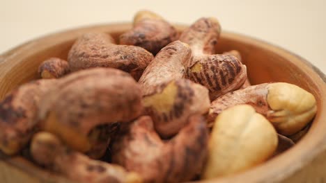 cashews in a wooden bowl