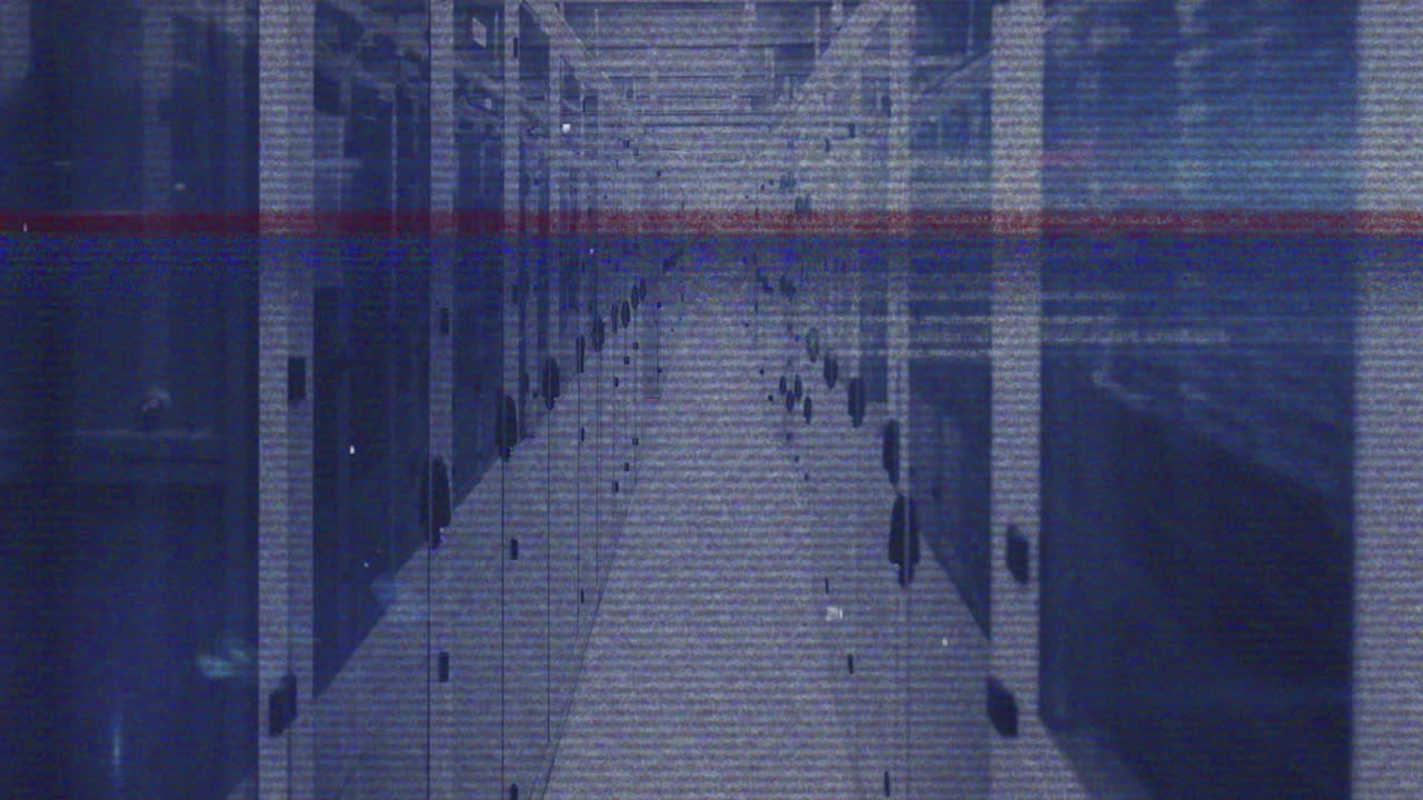 Animation af digital forvrængning i korridor med dataservere i skolemiljø