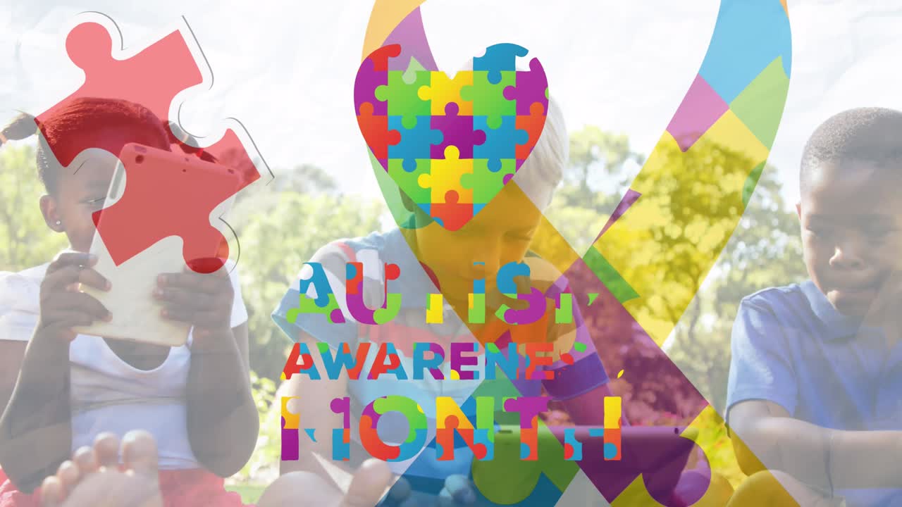 다채로운 퍼즐 조각의 애니메이션 리본 자폐증 인식 달 어린이에 대한 텍스트