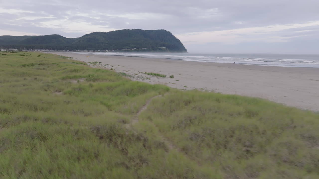 filmado en seaside, oregon durante el verano de 2024