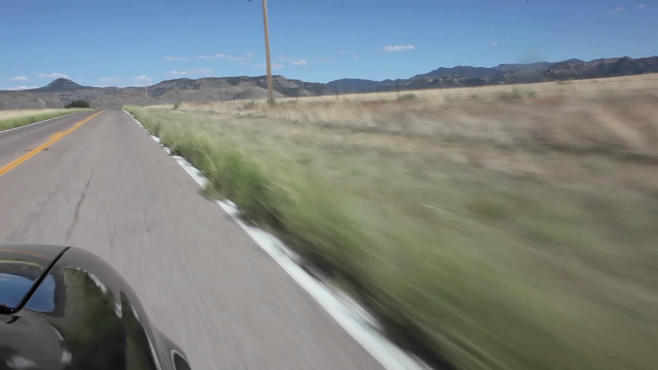 시골길을 달리는 자동차 pov