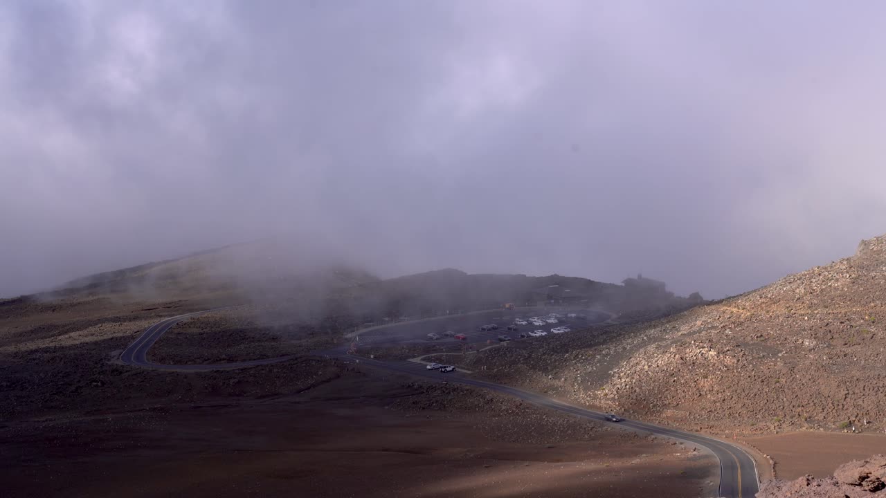 el parque nacional de haleakala en maui, hawai