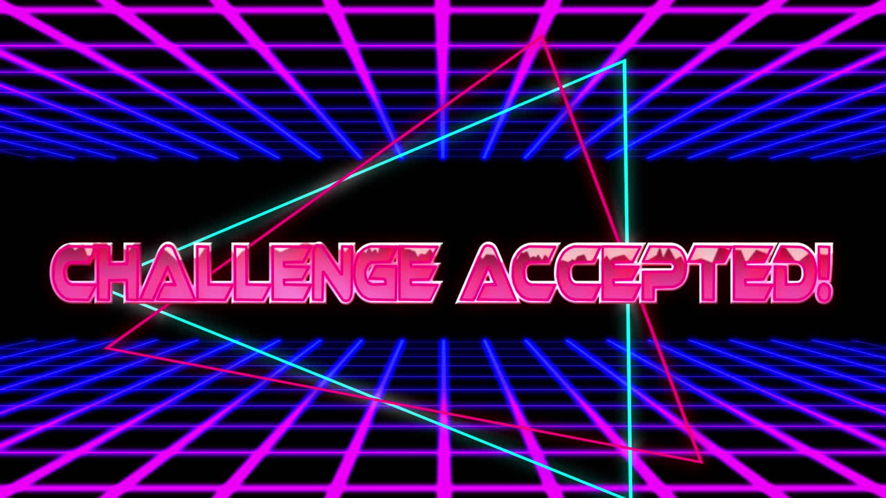 검은 바탕에 있는 삼각형과 그리드 패턴 위에 도전 받아들여진 텍스트의 애니메이션