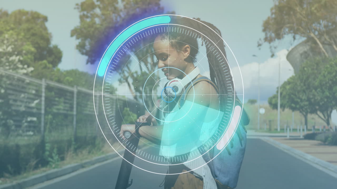 길거리에서 스마트 워치를 사용하는 아프리카계 미국인 여성의 초상화에 대한 네온 라운드 스캐너