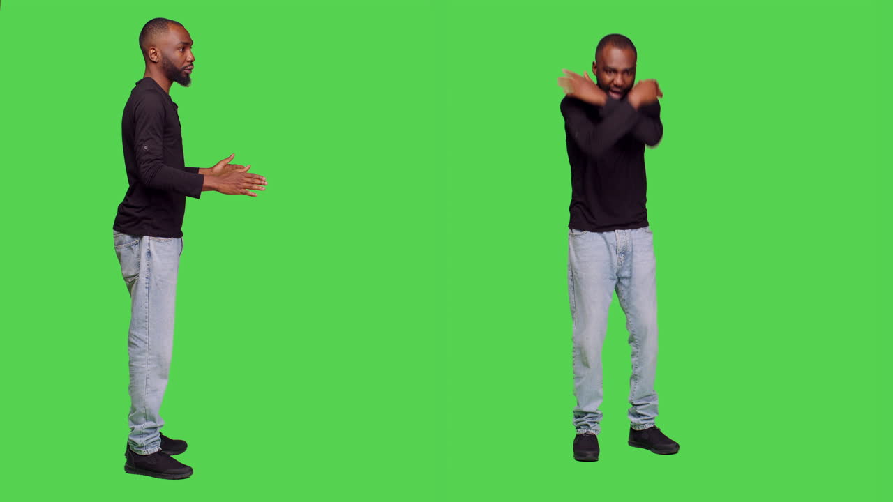 Homem em tela verde