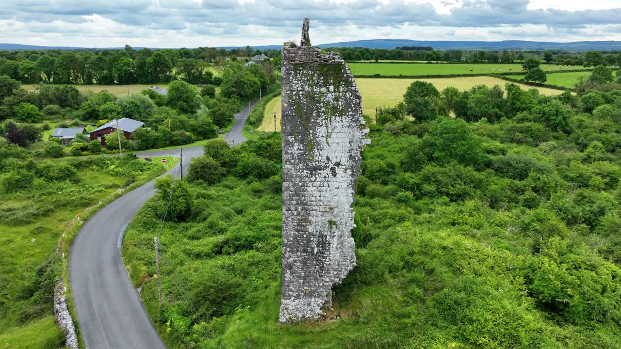 roadside castle ruins the Burren Co.Care impressive structure epic Locations and Landscapes Ireland