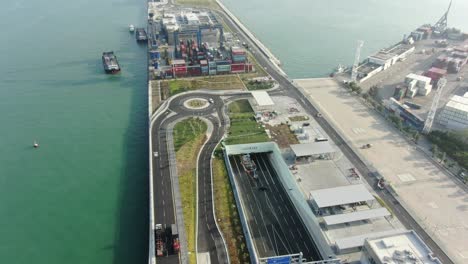 Hong-Kong-Underwater-Tunnel-linking-Chek-Lap-Kok-airport-and-Tuen-Mun,-Aerial-view