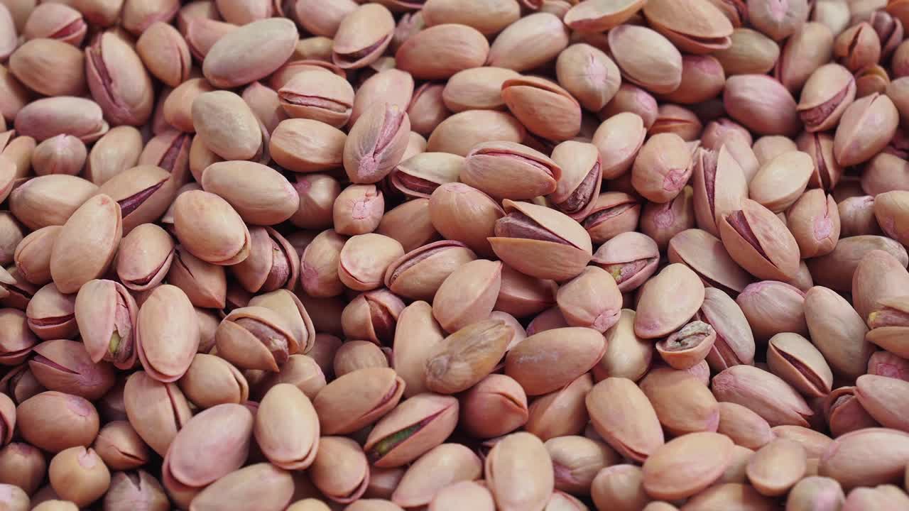 Un mucchio di pistacchi