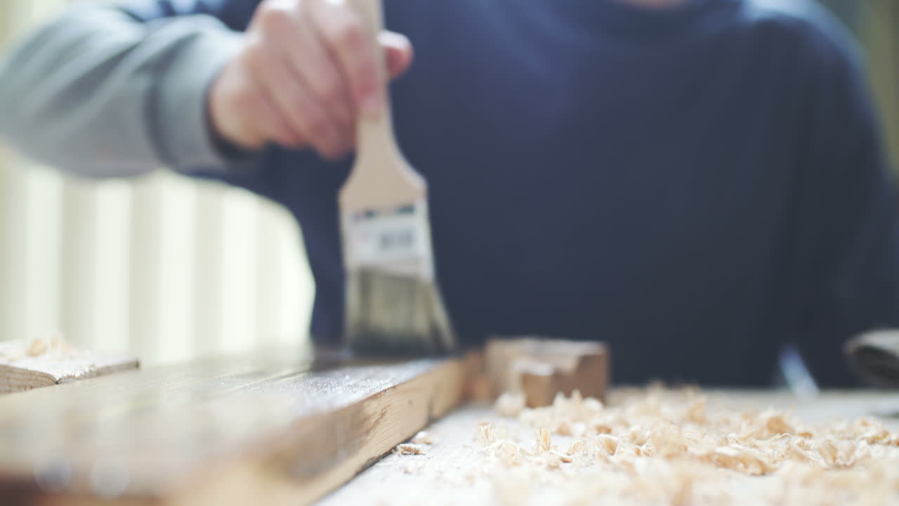 製材業で大工塗装木材