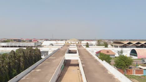 tomas aéreas del pabellón de la feria comercial de ghana