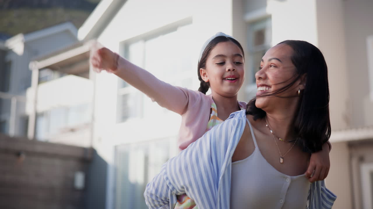 엄마, 아이와 돼지 다시 정원에