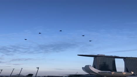 Singapore-Air-Force-Fighter-Aircrafts-Performing-Stunning-Manoeuvres-During-National-Day-Parade